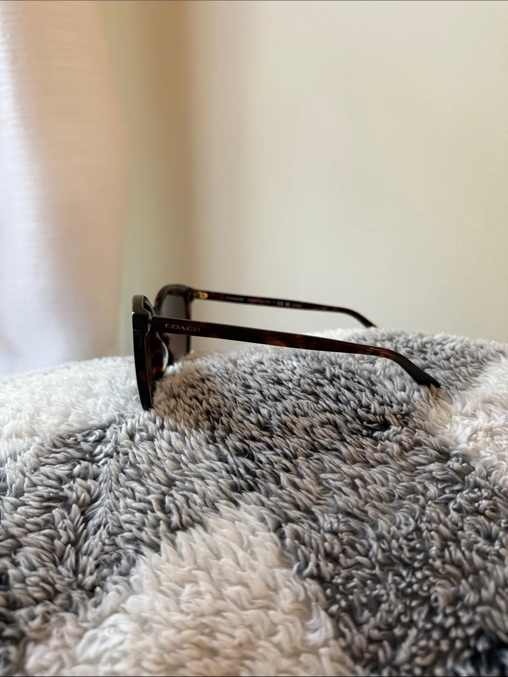 Coach Brown Tortoiseshell Women's Sunglasses